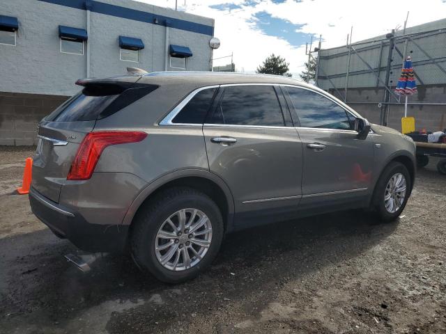 1GYKNARS7JZ120437 - 2018 CADILLAC XT5 GRAY photo 3