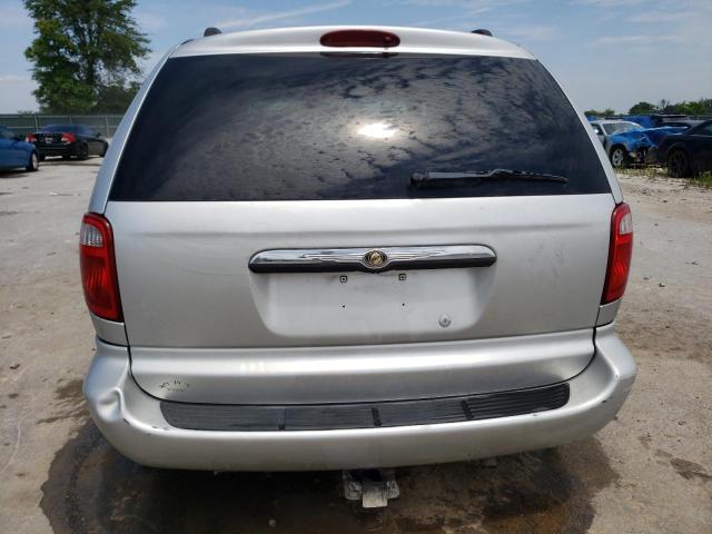 1A4GP45R16B659902 - 2006 CHRYSLER TOWN & COU SILVER photo 6