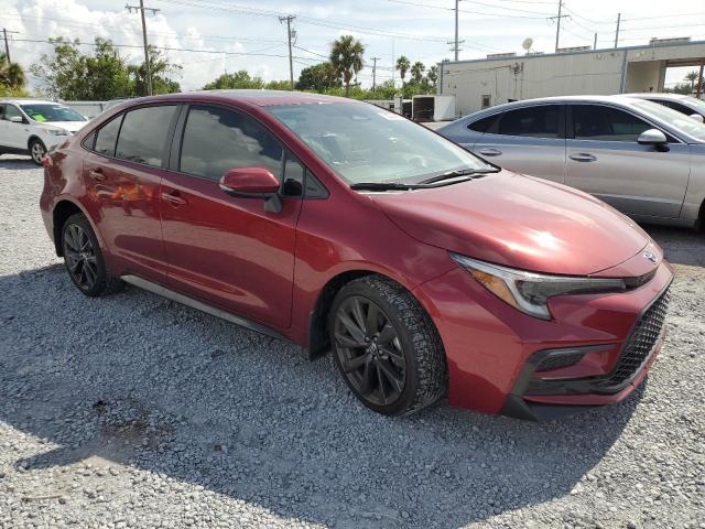 5YFP4MCE8SP236342 - 2025 TOYOTA COROLLA SE Kırmızı fotoğraf 4
