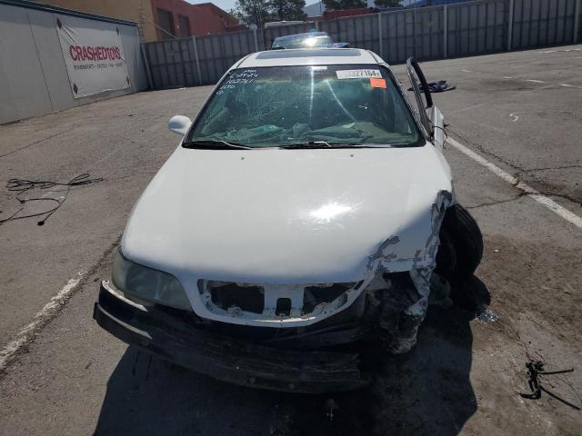 19UYA2251WL003356 - 1998 ACURA 3.0CL Սպիտակ լուսանկար 5