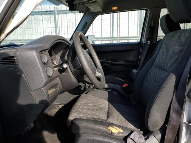 1J8HG48K28C149122 - 2008 JEEP COMMANDER SPORT Silber Foto 7