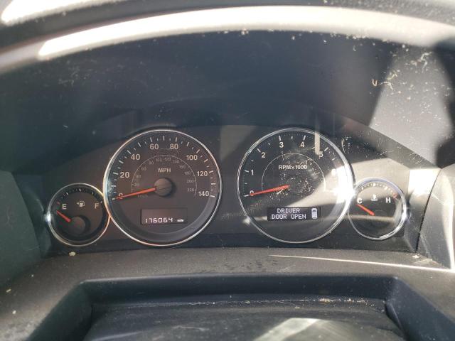 1J8HG48K28C149122 - 2008 JEEP COMMANDER SPORT Silber Foto 9