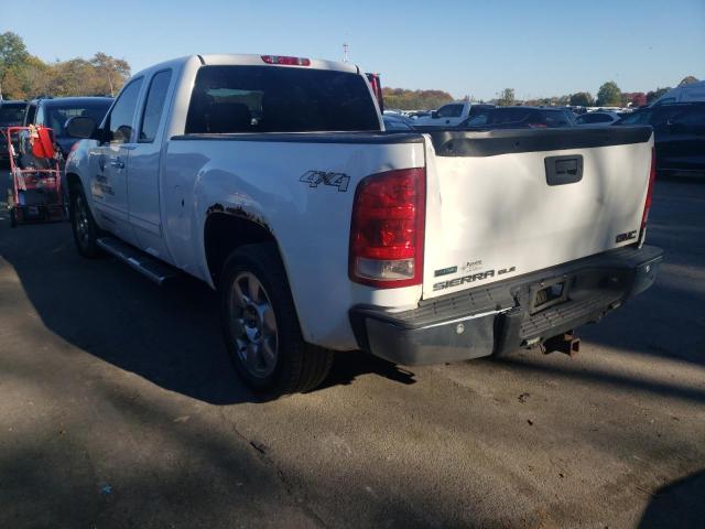 1GTR2VE30BZ256025 - 2011 GMC SIERRA K1500 SLE WHITE photo 3