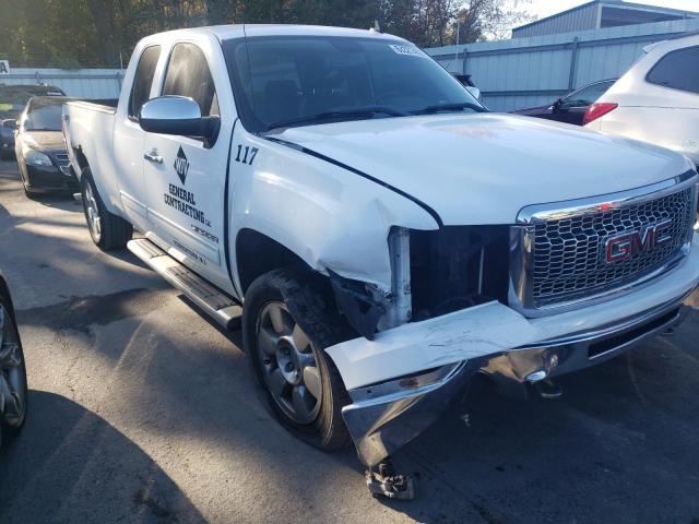 1GTR2VE30BZ256025 - 2011 GMC SIERRA K1500 SLE WHITE photo 9