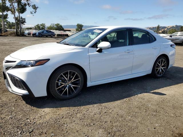 4T1G31AK0PU608952 - 2023 TOYOTA CAMRY SE NIGHT SHADE WHITE photo 1