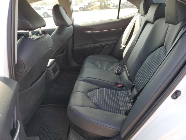 4T1G31AK0PU608952 - 2023 TOYOTA CAMRY SE NIGHT SHADE WHITE photo 10