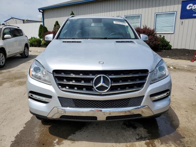 4JGDA5HB1CA034802 - 2012 MERCEDES-BENZ ML 350 4MATIC SILVER photo 5