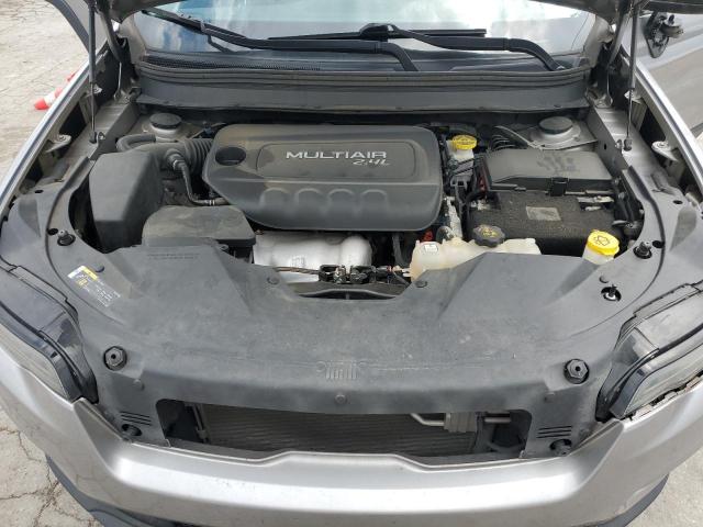 1C4PJLCB2KD206622 - 2019 JEEP CHEROKEE LATITUDE SILVER photo 12