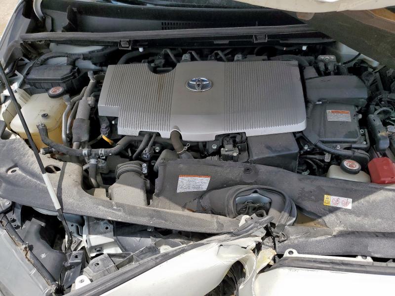 JTDKARFP4J3075329 - 2018 TOYOTA PRIUS PRIM Weiß Foto 11