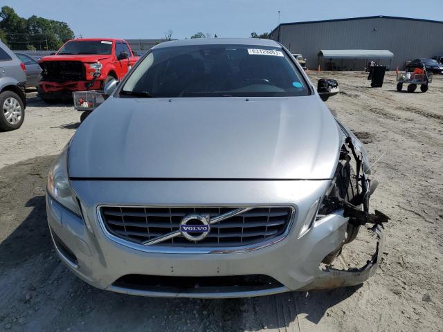 YV1612FH9D2198629 - 2013 VOLVO S60 T5 SILVER photo 5