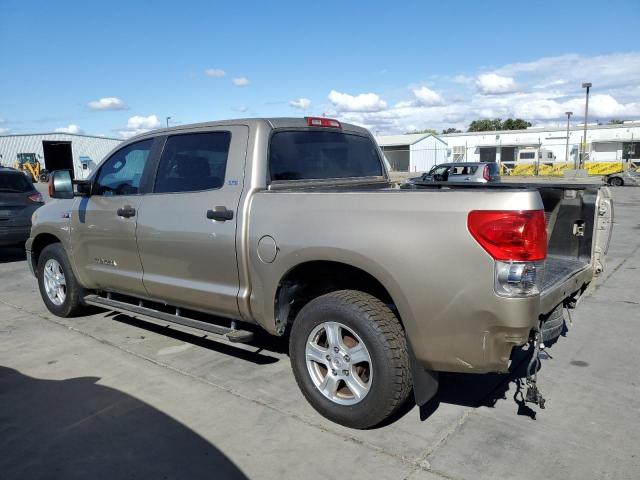 5TFEV54128X064566 - 2008 TOYOTA TUNDRA CREWMAX GOLD photo 2