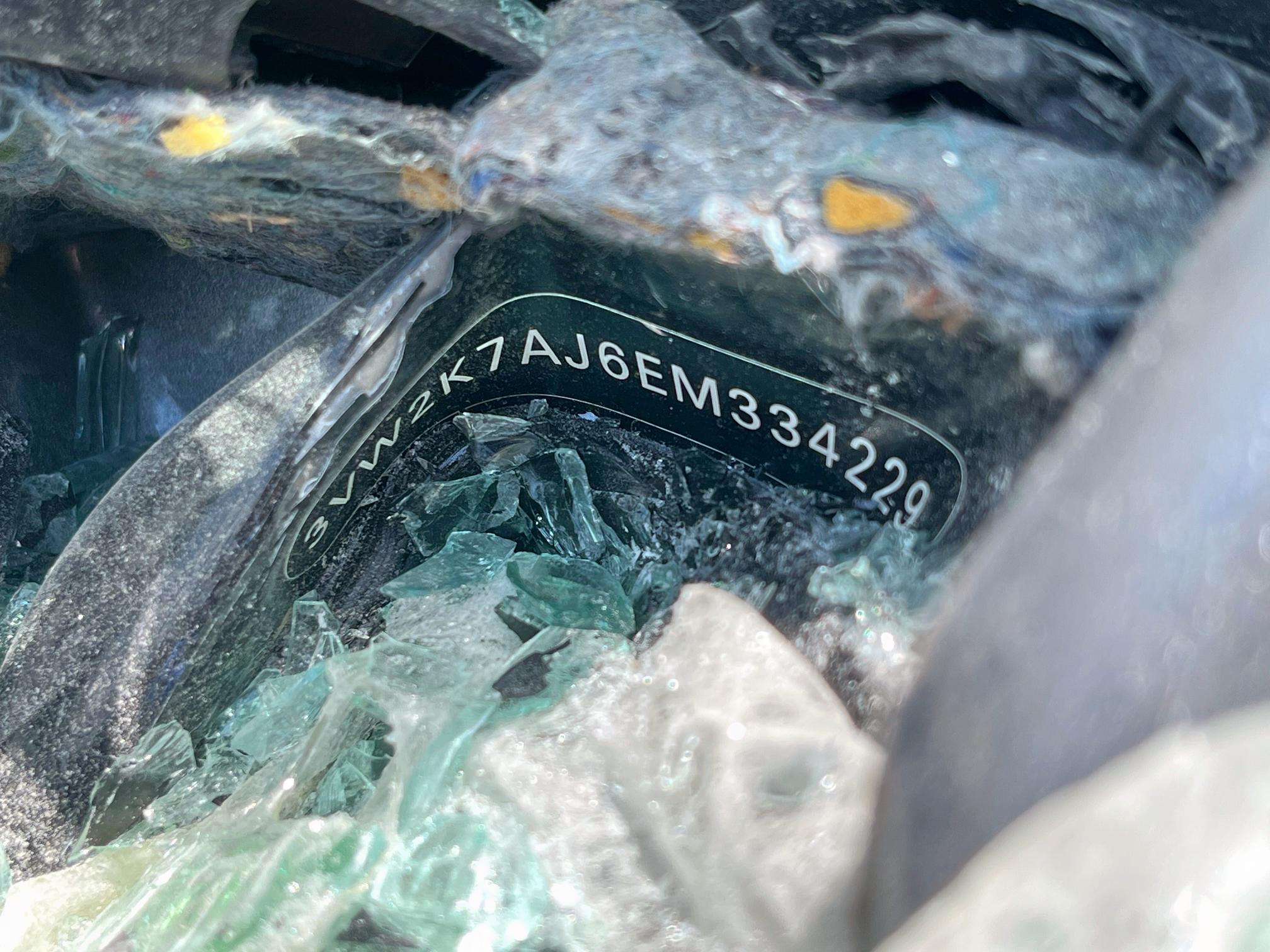 3VW2K7AJ6EM334229 - 2014 VOLKSWAGEN JETTA BASE GRAY photo 12