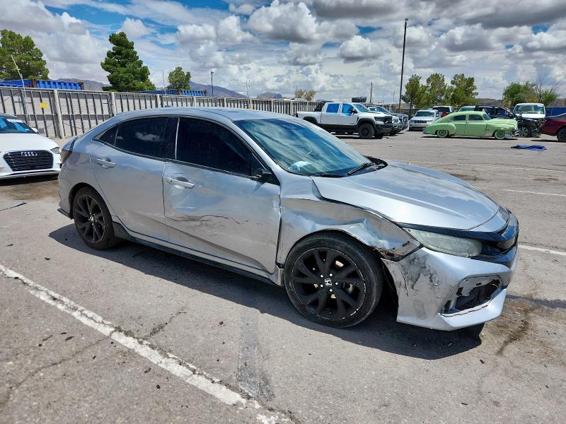 SHHFK7H99HU232107 - 2017 HONDA CIVIC SPORT TOURING SILVER photo 4