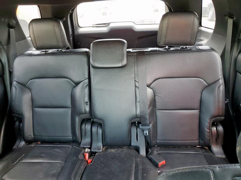 1FM5K7D81HGD52981 - 2017 FORD EXPLORER XLT 银色 照片 10