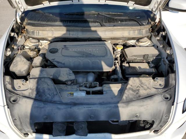 1C4PJLCB1JD558833 - 2018 JEEP CHEROKEE LATITUDE WHITE photo 12