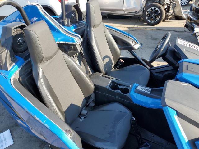 57XAAPHDXL8136957 - 2020 POLARIS SLINGSHOT SL BLUE photo 5