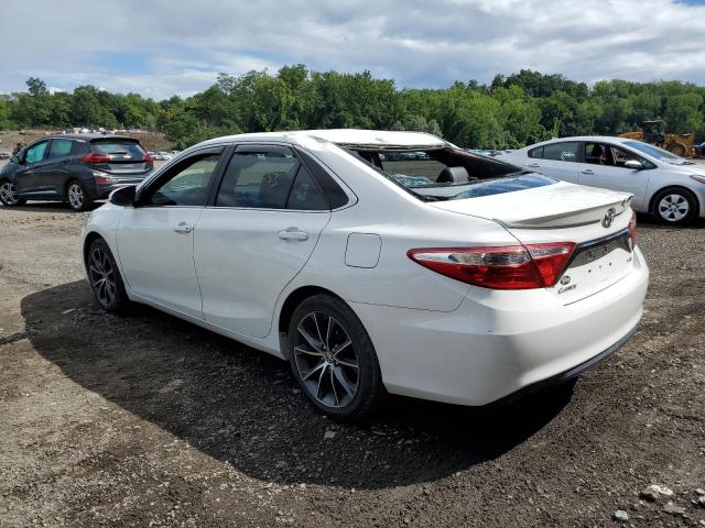 4T1BF1FK8FU969662 - 2015 TOYOTA CAMRY LE WHITE photo 2