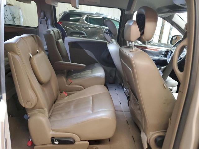 2C4RC1BG5FR644980 - 2015 CHRYSLER TOWN & COU TOURING BEIGE photo 11