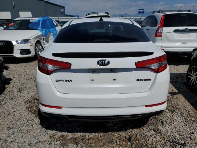 5XXGR4A60DG105673 - 2013 KIA OPTIMA SX WHITE photo 6