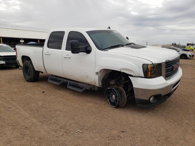 1GT120C88CF114619 - 2012 GMC SIERRA K2500 SLE WHITE photo 4