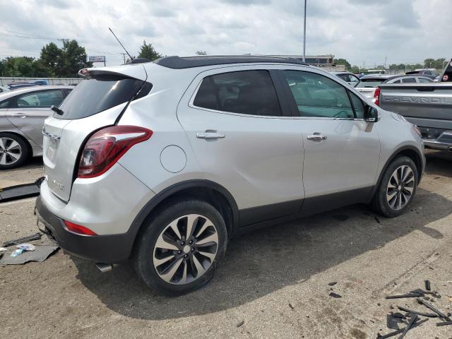 KL4CJGSB2JB648361 - 2018 BUICK ENCORE ESSENCE SILVER photo 3