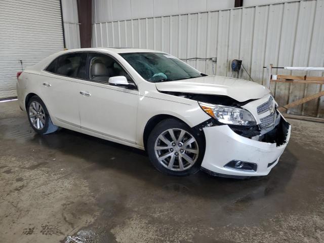 1G11H5SA1DF127187 - 2013 CHEVROLET MALIBU LTZ WHITE photo 4