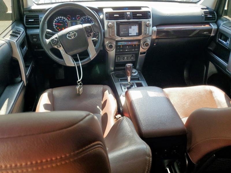 JTEBU5JR8J5555365 - 2018 TOYOTA 4RUNNER SR5/SR5 PREMIUM ნაცრისფერი ფოტო 8