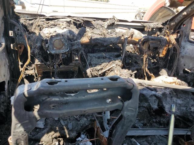 1GT49WEY5NF166401 - 2022 GMC SIERRA K3500 DENALI BURN photo 8