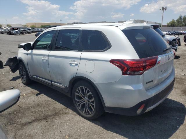 JA4AD2A35JZ046850 - 2018 MITSUBISHI OUTLANDER ES WHITE photo 2