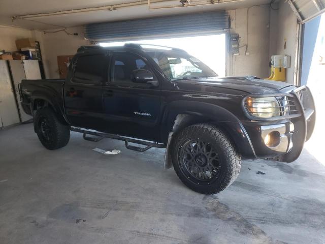 3TMJU4GN8AM099358 - 2010 TOYOTA TACOMA DOUBLE CAB PRERUNNER BLACK photo 4