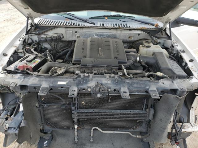 5LMJJ2H56BEJ08845 - 2011 LINCOLN NAVIGATOR თეთრი ფოტო 11