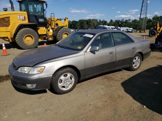 1999 LEXUS ES 300, 