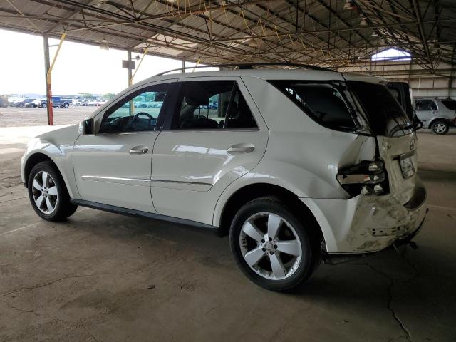 4JGBB8GB4BA655053 - 2011 MERCEDES-BENZ ML 350 4MATIC WHITE photo 2