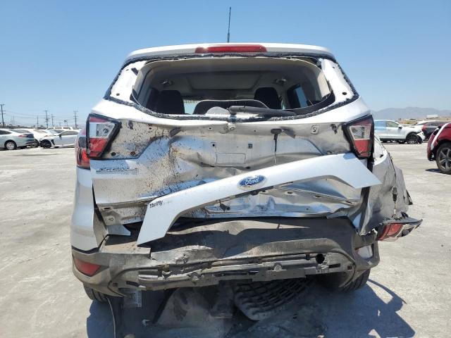 1FMCU9GD0JUA32368 - 2018 FORD ESCAPE SE Сріблястий фото 6