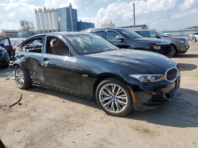 3MW39FS04P8C97953 - 2023 BMW 330XE Черный фото 4