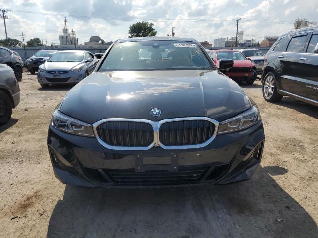 3MW39FS04P8C97953 - 2023 BMW 330XE Черный фото 5