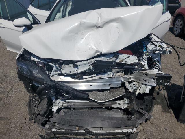 4T1G11AK7PU786105 - 2023 TOYOTA CAMRY SE NIGHT SHADE WHITE photo 11