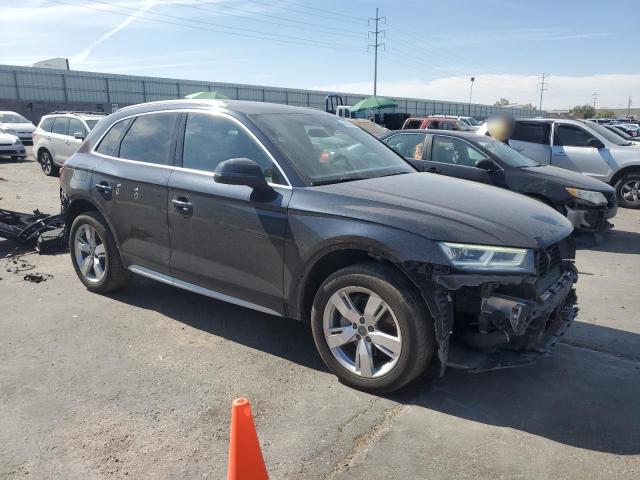 WA1BNAFY2J2044630 - 2018 AUDI Q5 PREMIUM PLUS BLACK photo 4
