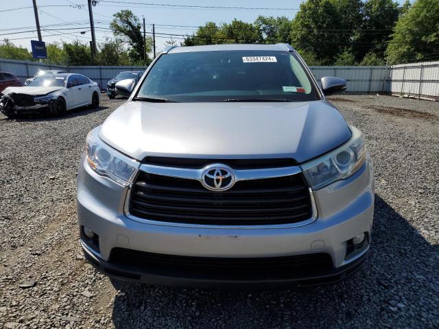 5TDJKRFH9FS096717 - 2015 TOYOTA HIGHLANDER XLE GRAY photo 5