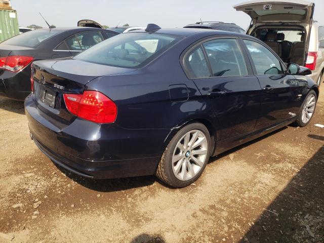 WBAPK73509A450843 - 2009 BMW 328 XI BLUE photo 3