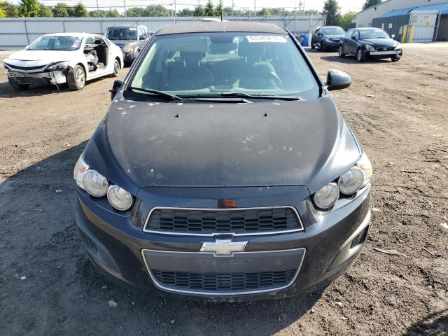 1G1JB5SH5C4198501 - 2012 CHEVROLET SONIC LS შავი ფოტო 5
