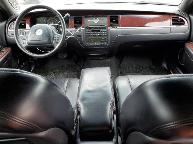 1LNHM81W34Y604301 - 2004 LINCOLN TOWN CAR EXECUTIVE SILVER photo 8