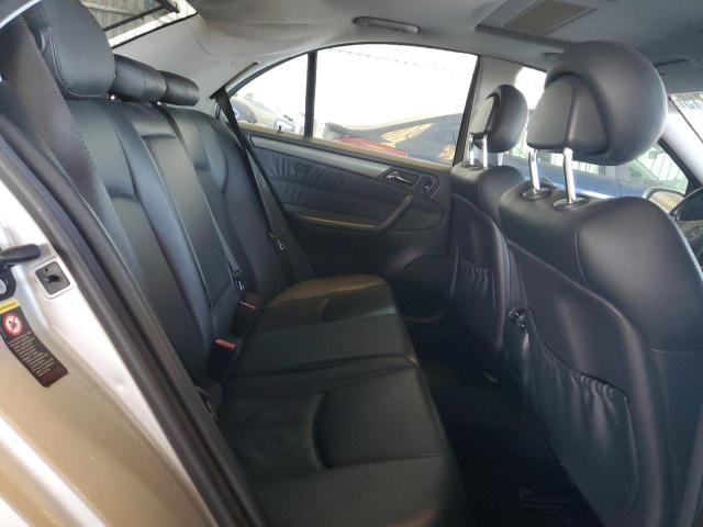 WDBRF64J21F110962 - 2001 MERCEDES-BENZ C 320 SILVER photo 10