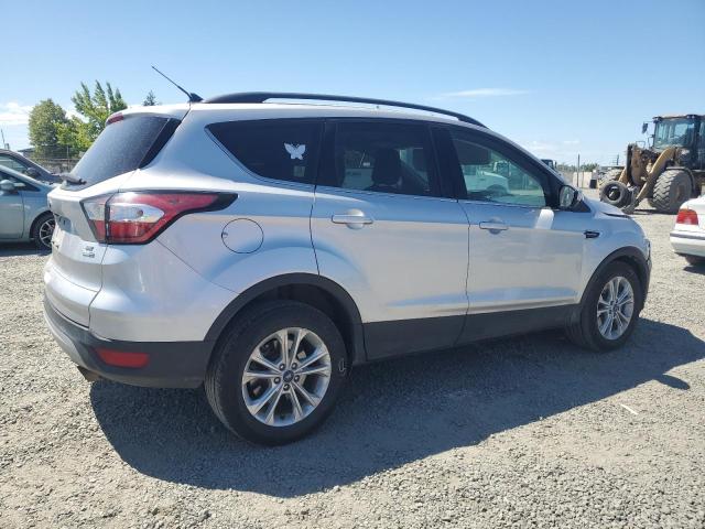 1FMCU9GD2JUC09826 - 2018 FORD ESCAPE SE Gümüş fotoğraf 3