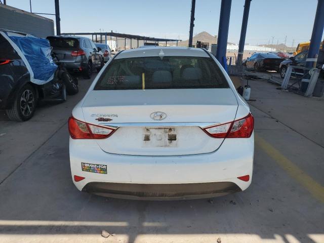 5NPEB4AC3EH867368 - 2014 HYUNDAI SONATA GLS WHITE photo 6