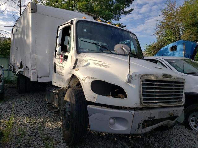 1FVACWCS94HM67845 - 2004 FREIGHTLINER M2 106 MEDIUM DUTY WHITE photo 4