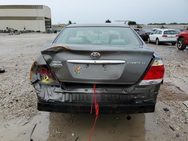 4T1BE32K55U988236 - 2005 TOYOTA CAMRY LE GRAY photo 6
