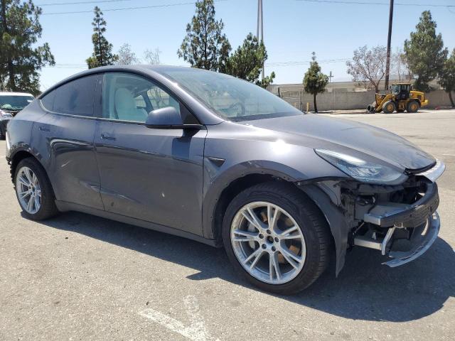 7SAYGDEEXNF354288 - 2022 TESLA MODEL Y GRAY photo 4