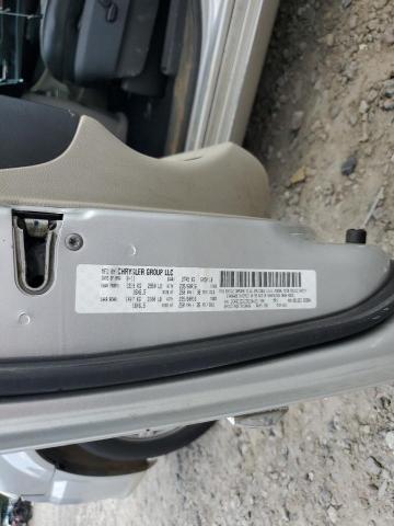 2C4RC1CG1CR124415 - 2012 CHRYSLER TOWN & COU TOURING L SILVER photo 13