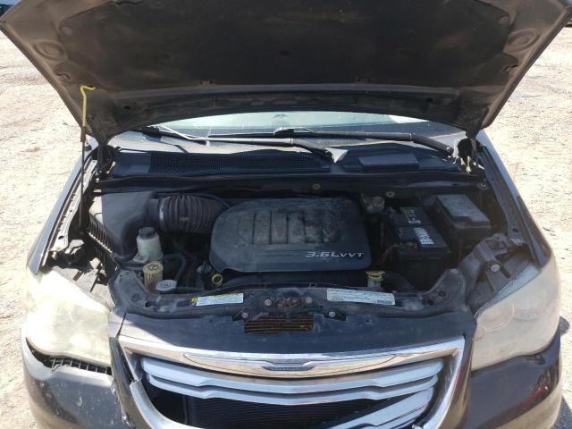 2A4RR8DG5BR676434 - 2011 CHRYSLER TOWN & COU TOURING L BLACK photo 11